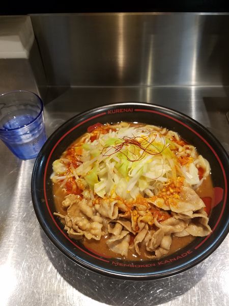 「紅らーめん大盛」@麺創研 紅 府中の写真