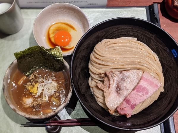 「つけ麺大盛　つけたま」@つけ麺 繁田の写真