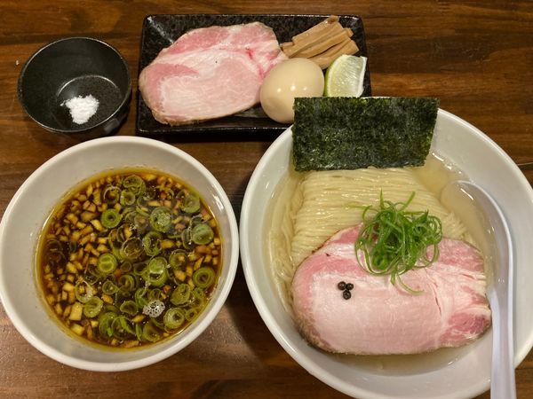 「味玉醤油つけ麺「鰹出汁濃密昆布水ver.」」@だれやめやの写真