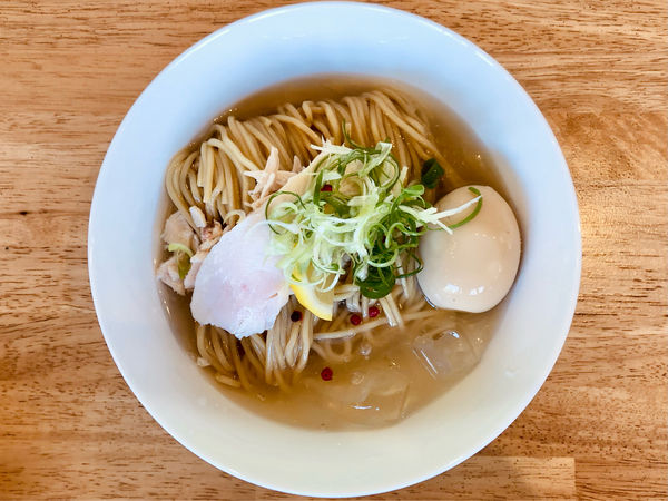 「★＜限定麺＞冷たい塩らぁめん🍜¥900」@らぁめん ご恩の写真