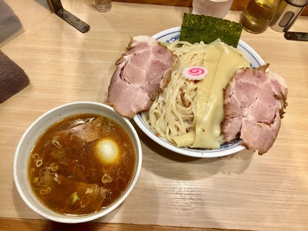 「【限定】六等星つけそばクラシカルDX【1300円】」@麺や 六等星の写真