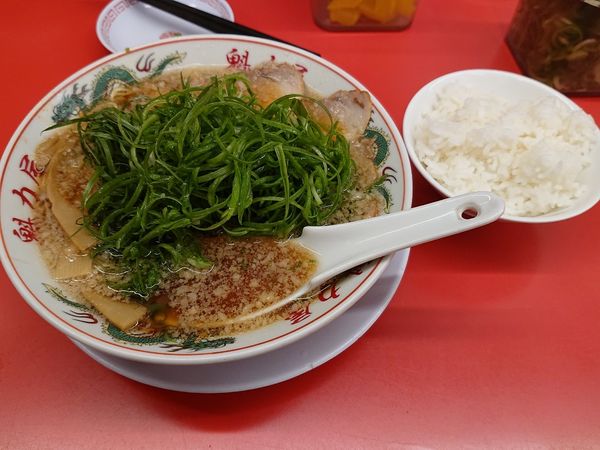 「九条葱ラーメン 唐揚げ定食」@ラーメン魁力屋 市ヶ尾店の写真
