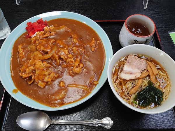 「Ｂセット(800円)」@中華料理 栄華の写真