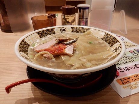 「すごい煮干しラーメン」@どうけん 新百合ヶ丘マプレ店の写真