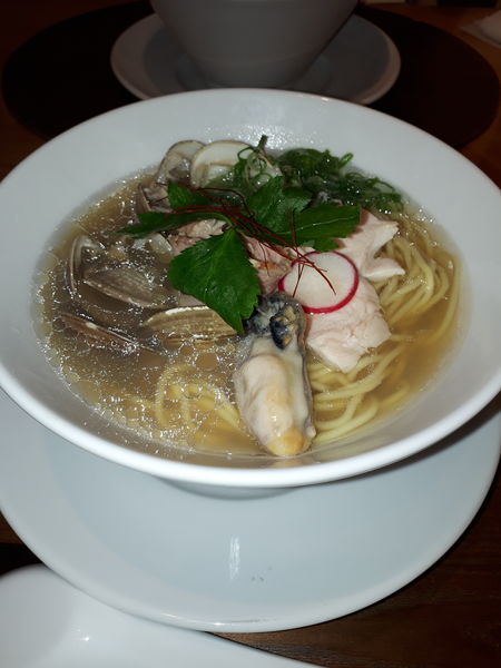 「牡蠣と蛤の汐そば」@銀座 篝 鎌倉店の写真