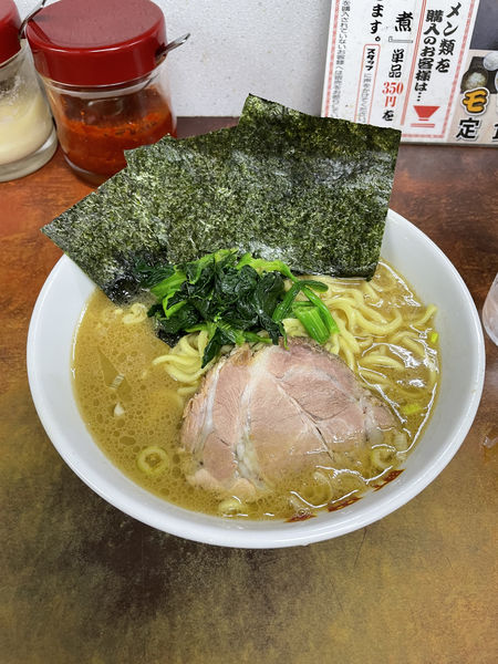 「ラーメン並」@横浜ラーメン 町田家 小田急相模原店の写真