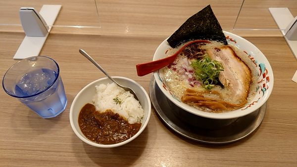 「背脂ちゃっちゃ　塩＋朝カレー」@麺屋 燕の写真