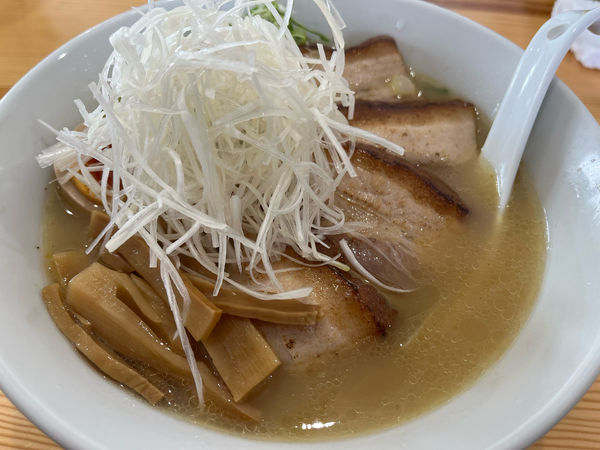 「ねぎ塩チャーシュー」@よなやの写真