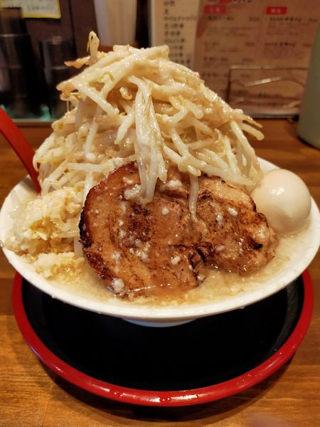 「龍丸ラーメン塩　850円　麺野菜背脂大盛り」@麺屋 龍丸の写真