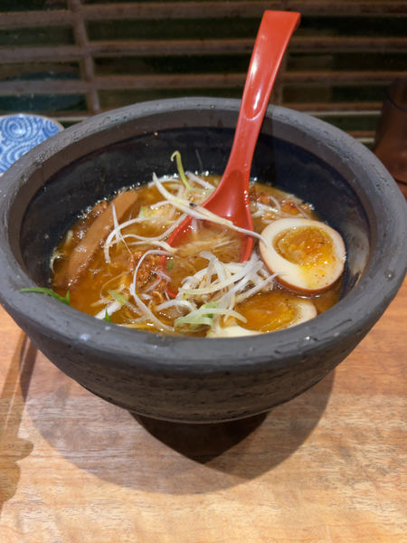 「特製塩ラーメン」@俺の創作らぁめん 極や 上野広小路店の写真