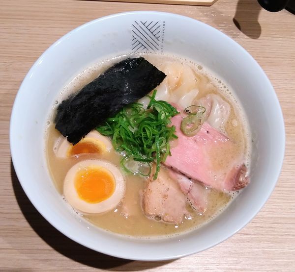 「特製白湯らーめん」@支那蕎麦 澤田の写真