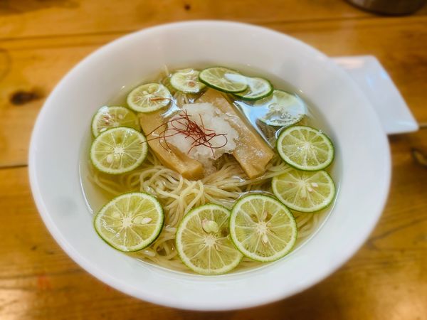 「冷製すだちそば（￥900）」@支那そば 大和 稲荷町本店の写真