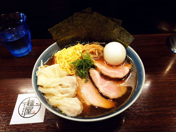 「特製醤油そば(手揉み麺)」@麺屋 ルリカケスの写真