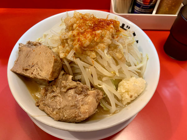 「ラーメン中900円」@ラーメンエボシ 鶴舞店の写真