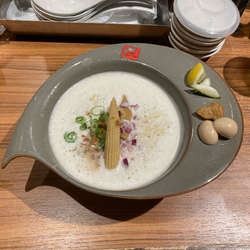 鶏白湯ラーメン