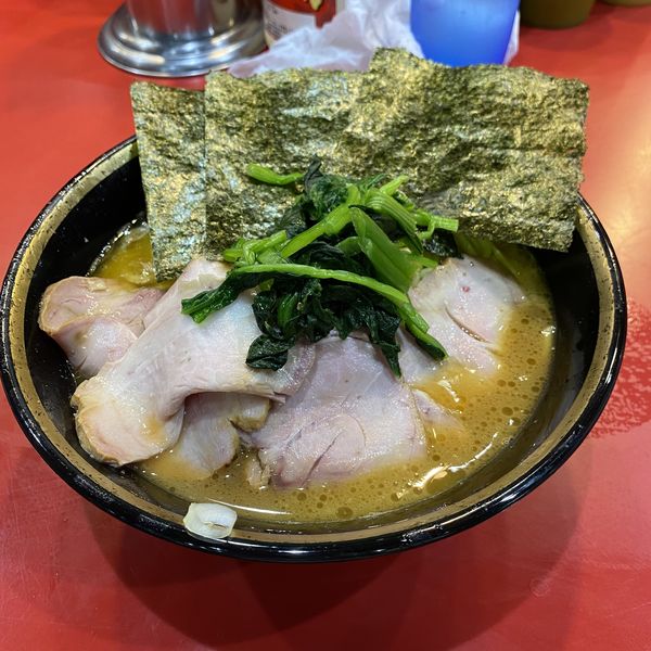 「チャーシュー麺大盛り　¥1,070」@家系総本山 ラーメン吉村家の写真
