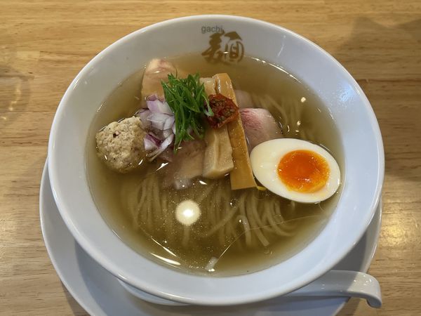 「特製塩そば　￥１０００」@二代目ガチ麺道場の写真