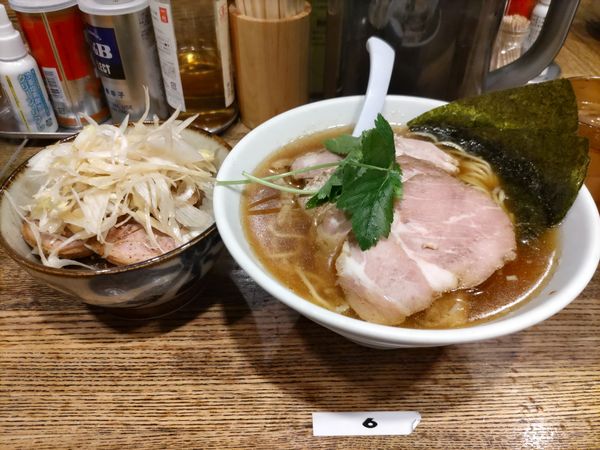 「特製平子煮干そば·炙りチャーシュー葱ごはん」@新橋 纏の写真