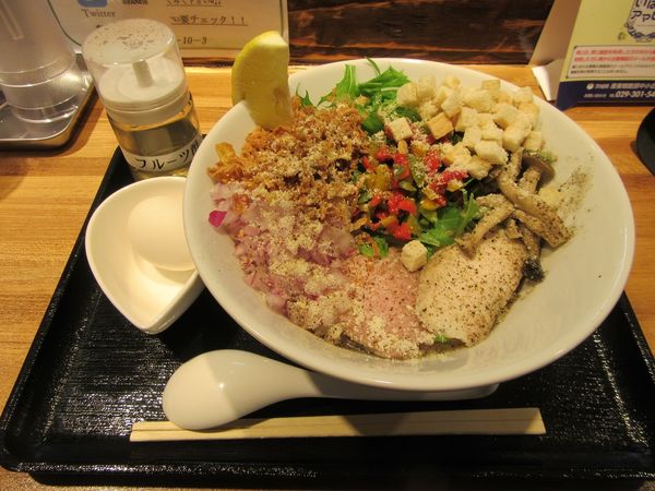 「限定　鶏まぜそば～温玉カルボナーラ風～（９００円）」@麺ゃ みくりの写真