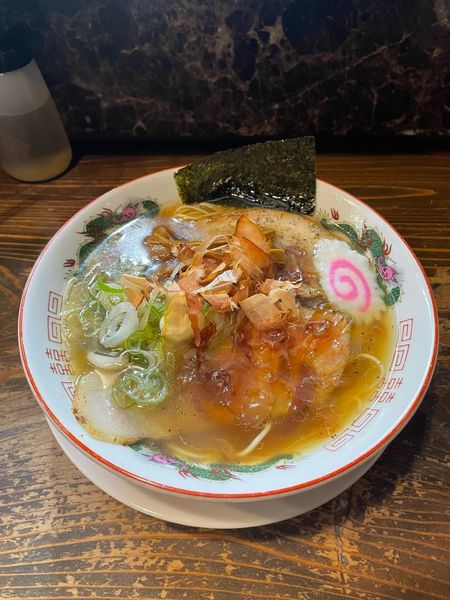 「追いガツオ中華そば」@自家製麺 くをんの写真