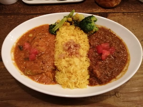 「ランチタイムダブルカリー　　920円」@レインボウスパイスの写真