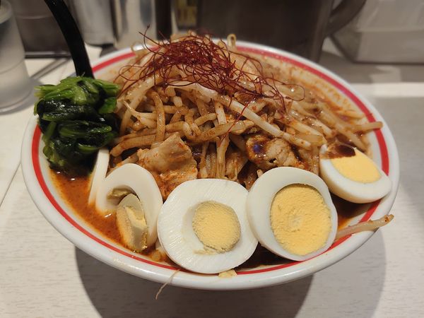 「【限定】焦がし味噌卵麺」@蒙古タンメン 中本 新宿店の写真