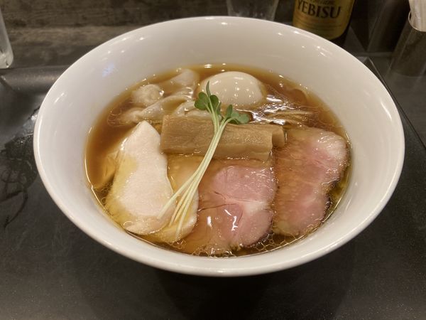 「特製鶏そば＋ビール」@らぁ麺 やまぐちの写真