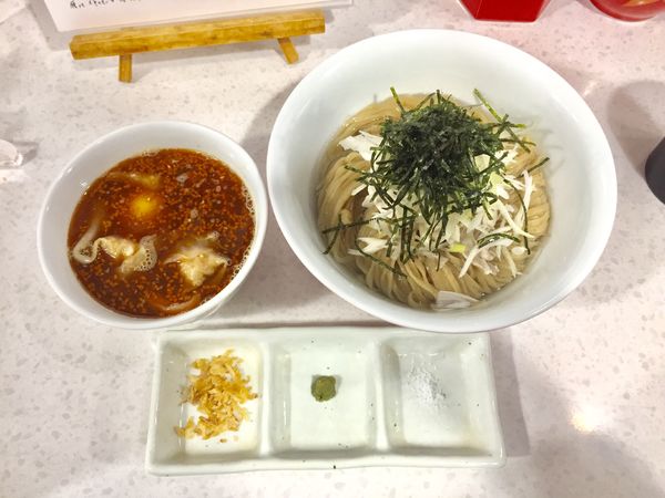 「【限定】特製自家製ラー油と和風出汁のピリ辛醤油つけそば」@ラーメン星印の写真