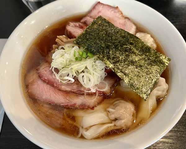 「チャーシューワンタン醤油」@支那ソバ 小むろの写真