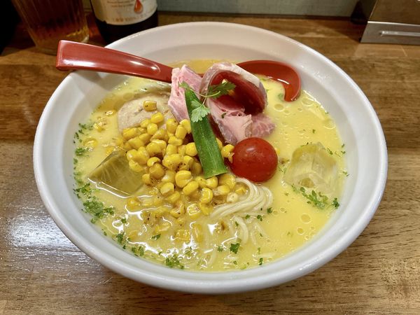 「キリン一番搾り中瓶 →【期間限定】冷しもろこしらーめん」@めん屋 平右衛門の写真