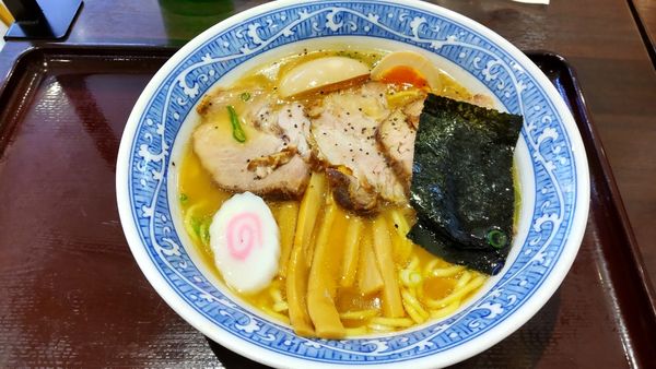 「特製中華そば」@中華そば 青葉 イオンモール東久留米店の写真