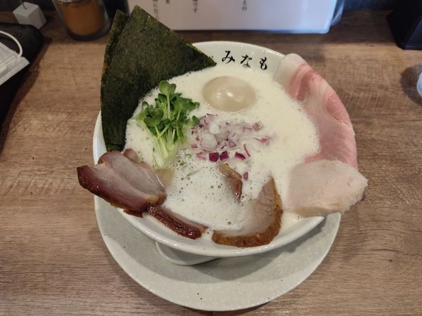 「特製鶏白湯（塩）」@鶏そば みなもの写真