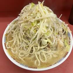 大ラーメン　ヤサイカラメ