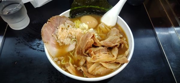 「100（無料トッピング:帆立の貝柱）」@一条流がんこ総本家分家四谷荒木町の写真