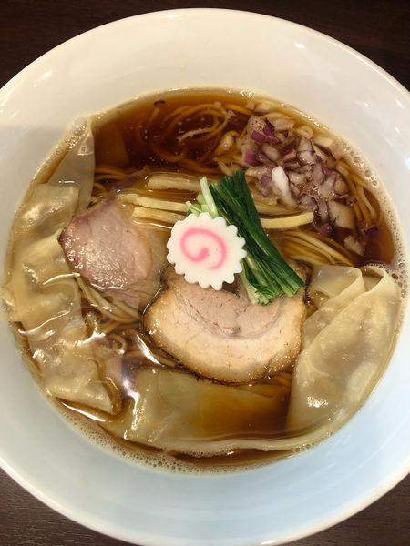 「鯵と鰹の醤油らーめん　900円」@麺乃はるの写真