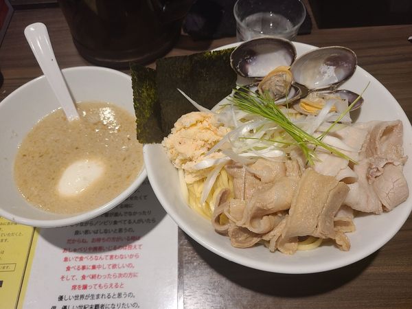 「伊勢海老と大浅蜊の濃厚濃密塩つけめん」@塩生姜らー麺専門店MANNISHの写真