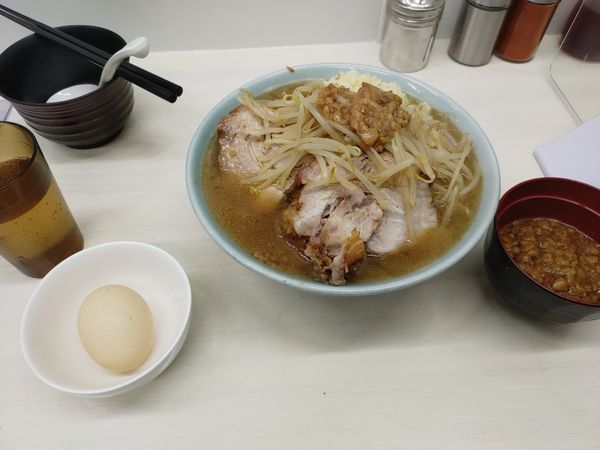 「豚ラーメン」@俺の生きる道 柏店の写真