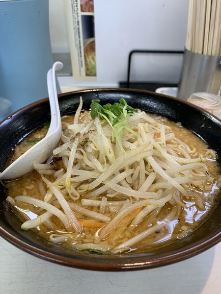 「味噌ラーメン大盛り」@くるまやラーメン 南アルプスガーデン店の写真
