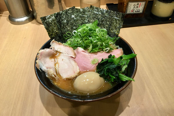 「皇綱特製ラーメン 1,200円」@輝道家直系 皇綱家の写真