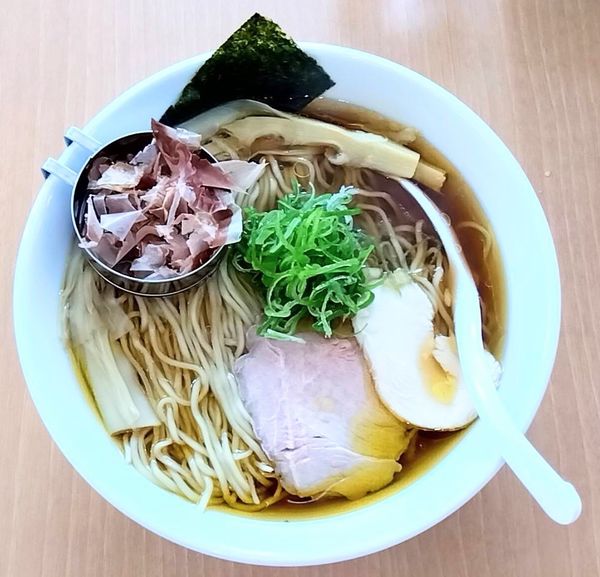 「鰹と鶏の中華そば大盛り」@中華そば 六心の写真