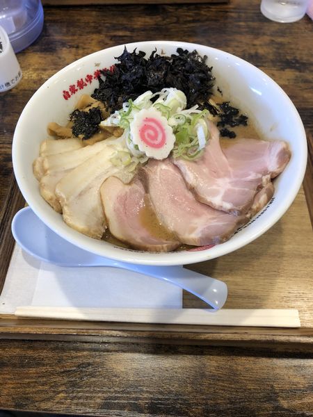 「全のせ濃厚魚介中華そば」@自家製中華そば 麺の虜の写真