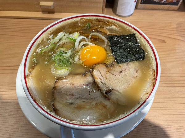 「特製中華蕎麦」@東京煮干中華そば 三三㐂 大森の写真