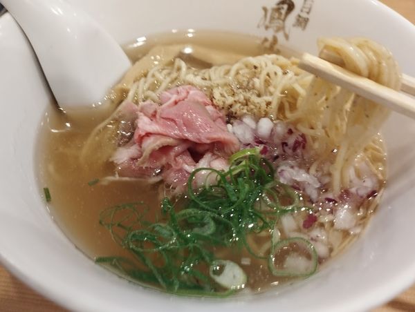 「金目鯛らぁ麺(800)」@金目鯛らぁ麺 鳳仙花 横浜店の写真