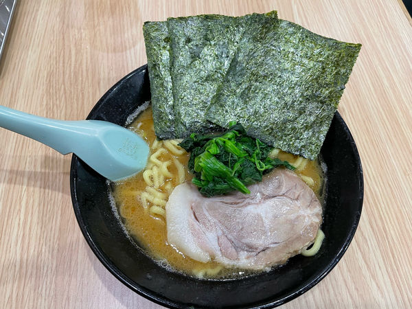 「豚骨味噌ラーメン」@らーめん家 せんだい 横浜駅西口店の写真