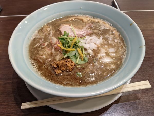 「煮干しらーめん」@麺屋 空海 KOOKAI 品川店の写真