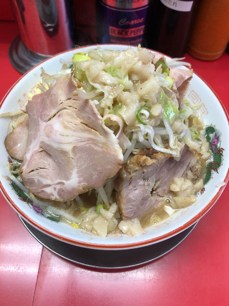 「ラーメン中盛り　900円」@ジャンプの写真