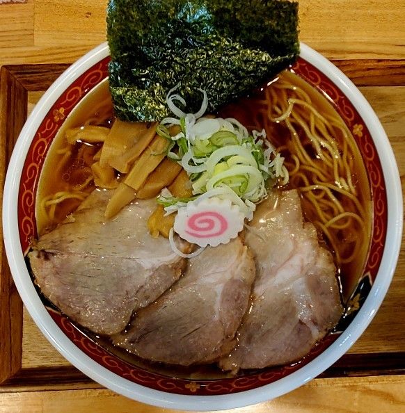 「支那そば(大盛)」@自家製中華そば 麺の虜の写真