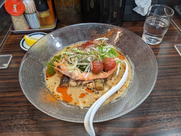 「天使の海老とたっぷり夏野菜の胡麻味噌冷やし麺」@らー麺 あけどやの写真