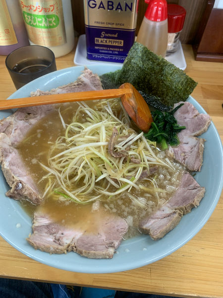 「ネギチャーシュー麺中盛り」@ラーメンショップ 椿 松伏店の写真