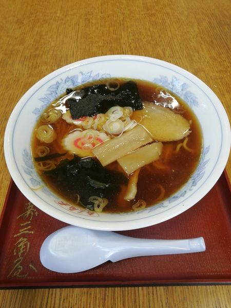 「ラーメン」@寿三角屋の写真